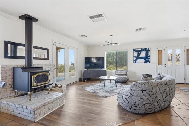 7818 Rockwood Road, Joshua Tree, CA 92252