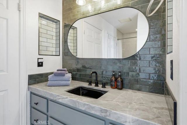 7818 Rockwood Road, Joshua Tree, CA 92252