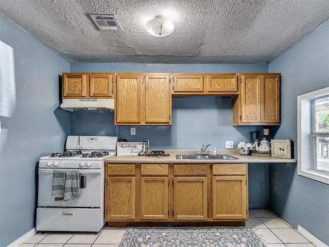 625 SW 47th Street, Oklahoma City, OK 73109
