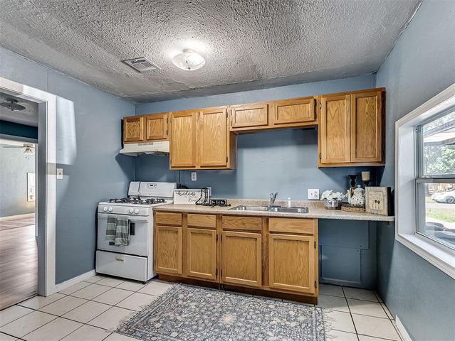 625 SW 47th Street, Oklahoma City, OK 73109