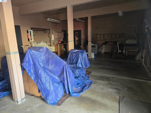 230 Flanders Ct, San Lorenzo, CA 94541
