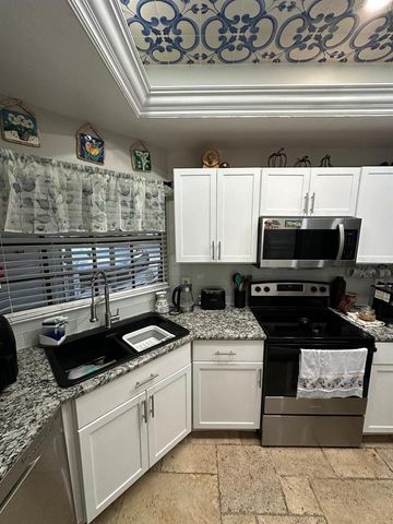 12809 DUNHILL DRIVE, Tampa, FL 33624