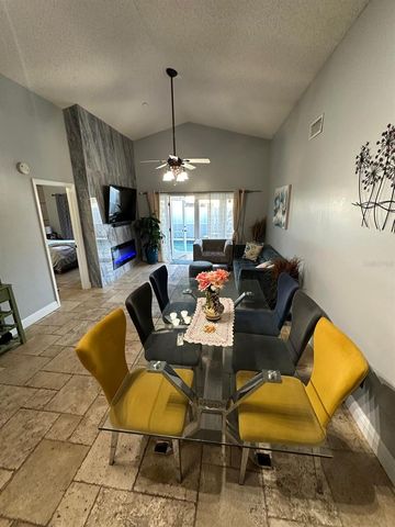 12809 DUNHILL DRIVE, Tampa, FL 33624