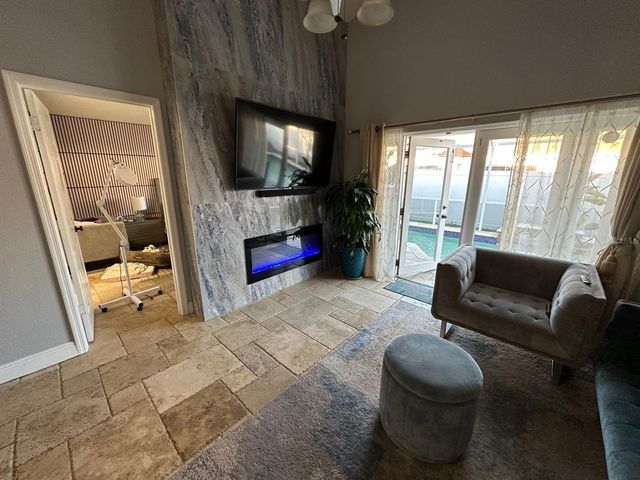 12809 DUNHILL DRIVE, Tampa, FL 33624