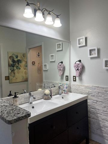 12809 DUNHILL DRIVE, Tampa, FL 33624