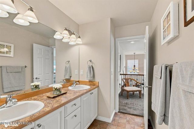 3458 Hines Circle, Anchorage, AK 99516