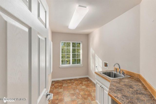 3458 Hines Circle, Anchorage, AK 99516