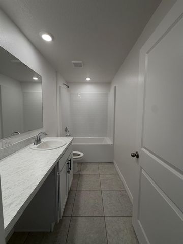 8855 101st Avenue, Vero Beach, FL 32967