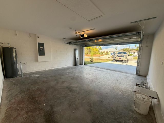 8855 101st Avenue, Vero Beach, FL 32967