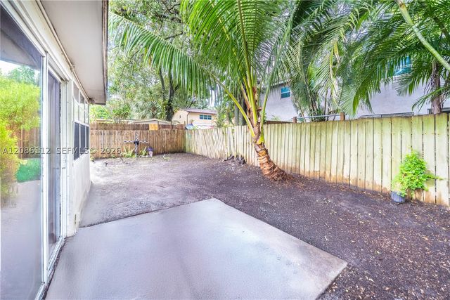 1806 SW 22nd St, Fort Lauderdale, FL 33315