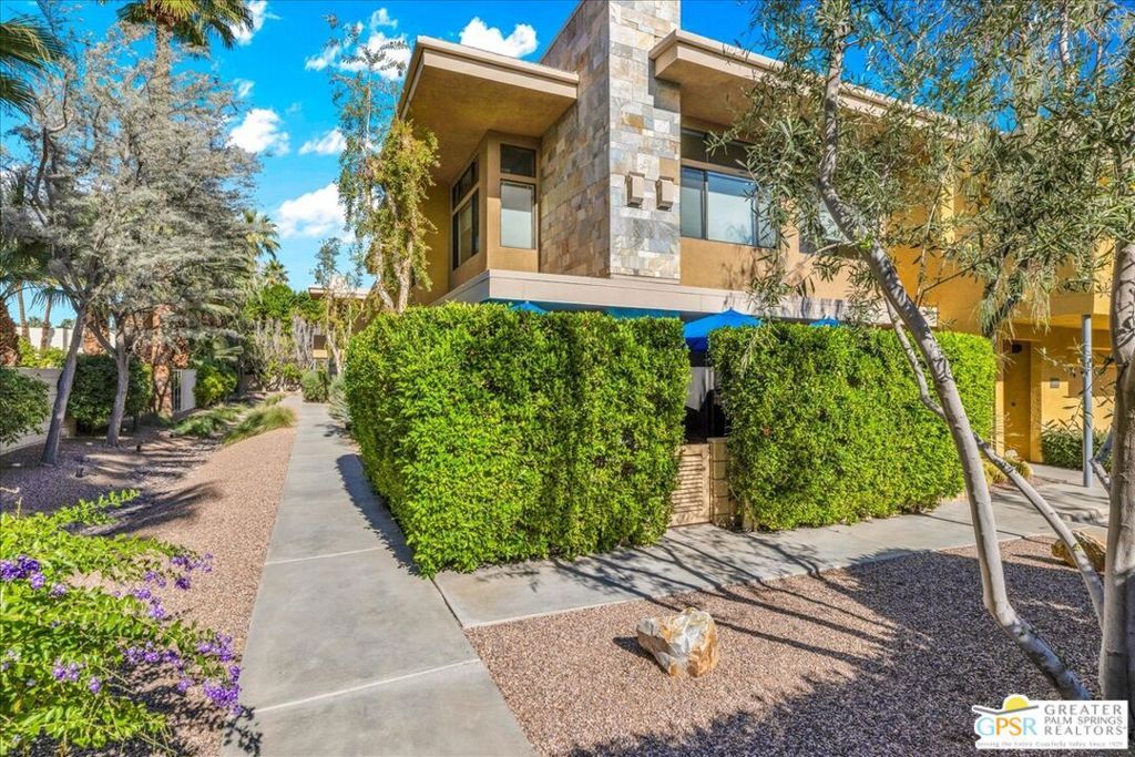 1020 E Palm Canyon Drive 101, Palm Springs, CA 92264
