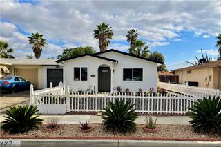 1887 Calle Amargosa, Hemet, CA 92545