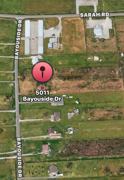 5011 Bayouside Dr, Chauvin, LA 70344