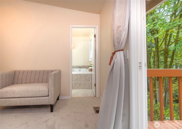 8460 171st Avenue NE, Redmond, WA 98052