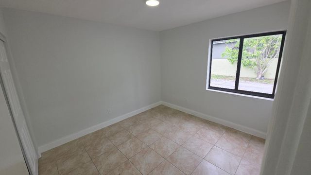 2250 NW 183rd Street, Miami Gardens, FL 33056