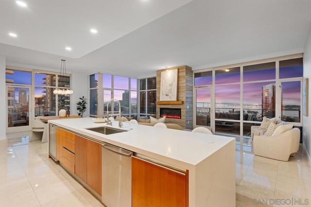 550 Front Street 1501, San Diego, CA 92101