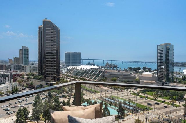 550 Front Street 1501, San Diego, CA 92101