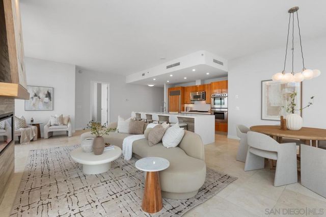 550 Front Street 1501, San Diego, CA 92101