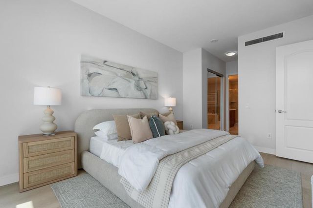 550 Front Street 1501, San Diego, CA 92101