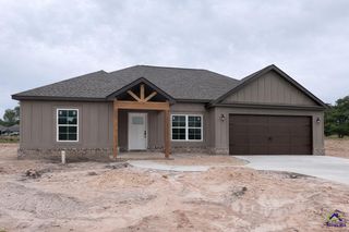 519 New Hope, Perry, GA 31069