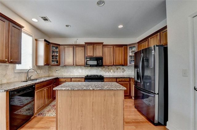25 KAKTOVIC Court, Grayson, GA 30017