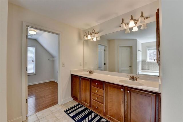 25 KAKTOVIC Court, Grayson, GA 30017