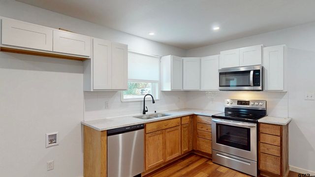 2807 Willard Dr., Tyler, TX 75707