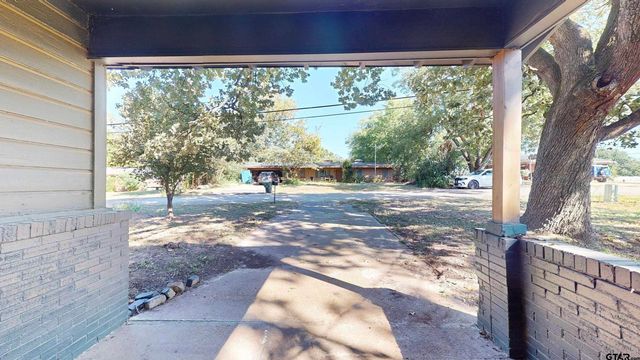 2807 Willard Dr., Tyler, TX 75707