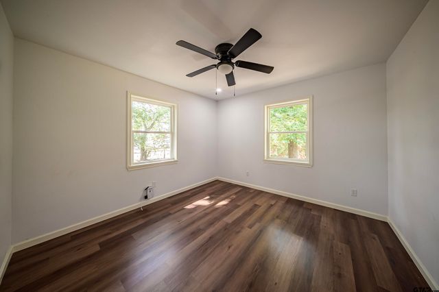 2807 Willard Dr., Tyler, TX 75707