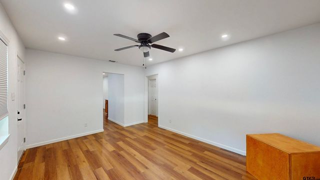 2807 Willard Dr., Tyler, TX 75707