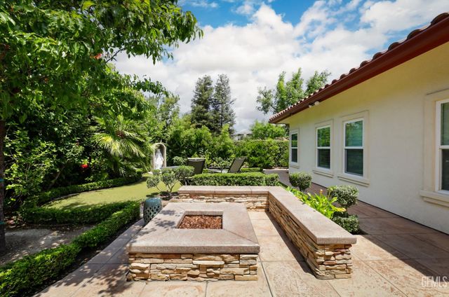 11500 Harrington Street, Bakersfield, CA 93311