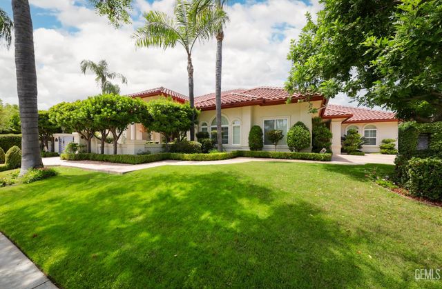 11500 Harrington Street, Bakersfield, CA 93311