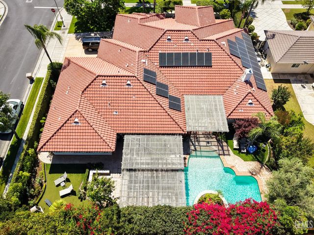 11500 Harrington Street, Bakersfield, CA 93311
