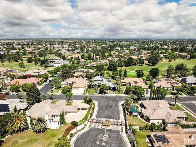 11500 Harrington Street, Bakersfield, CA 93311