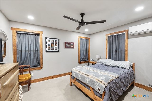 664 Martindale Falls Road, Martindale, TX 78655