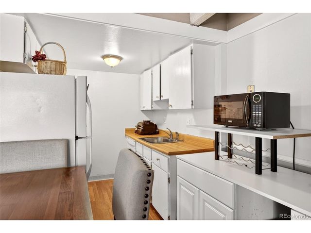 800 W Belleview Ave 411, Englewood, CO 80110