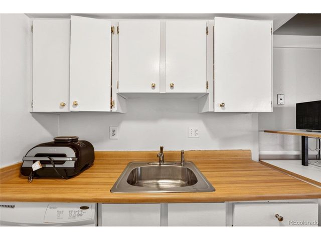 800 W Belleview Ave 411, Englewood, CO 80110