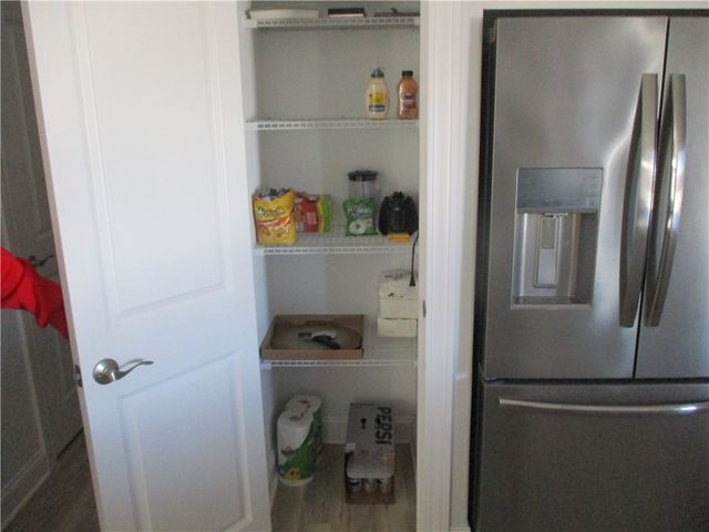 8 Royal Court Court, Horseheads, NY 14845