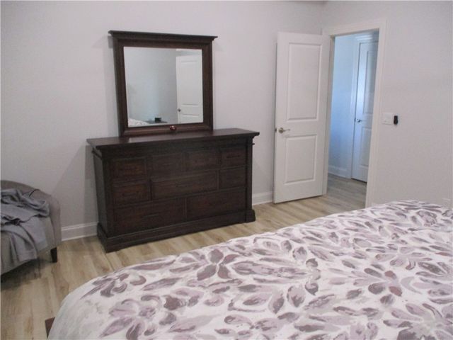 8 Royal Court Court, Horseheads, NY 14845