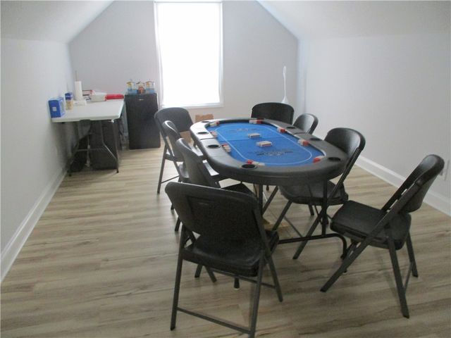 8 Royal Court Court, Horseheads, NY 14845