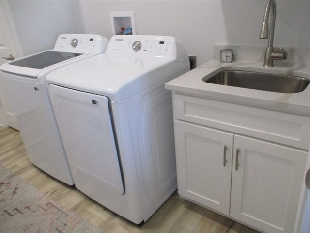 8 Royal Court Court, Horseheads, NY 14845