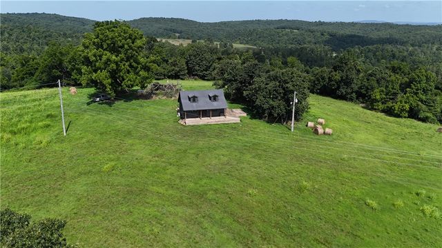 149 Madison 8052, Rogers, AR 72756