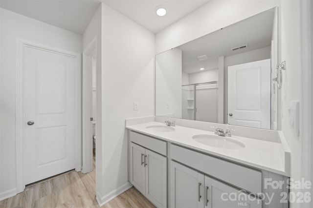 3976 Ashton Drive NW, Conover, NC 28613