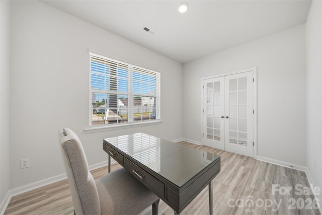 3976 Ashton Drive NW, Conover, NC 28613