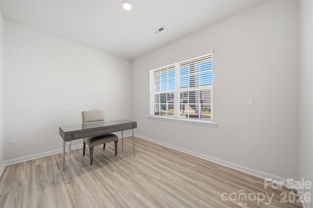 3976 Ashton Drive NW, Conover, NC 28613