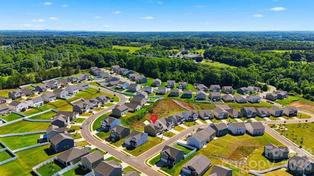 3976 Ashton Drive NW, Conover, NC 28613