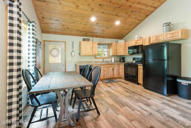 70 Refuge Ridge Road, Murphy, NC 28906