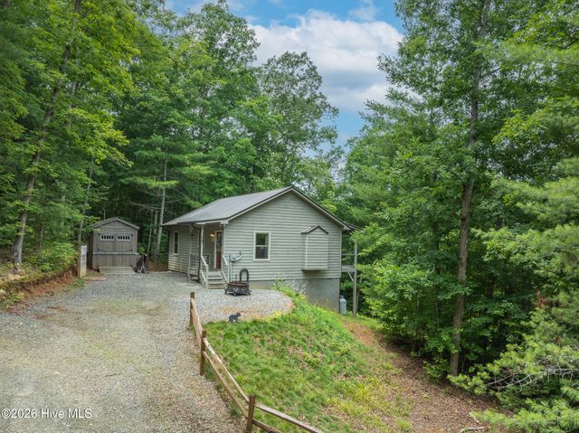 70 Refuge Ridge Road, Murphy, NC 28906
