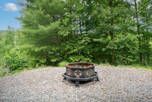 70 Refuge Ridge Road, Murphy, NC 28906