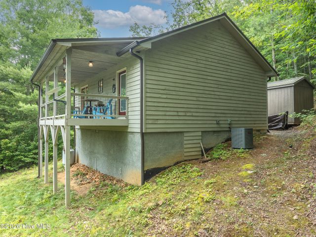 70 Refuge Ridge Road, Murphy, NC 28906